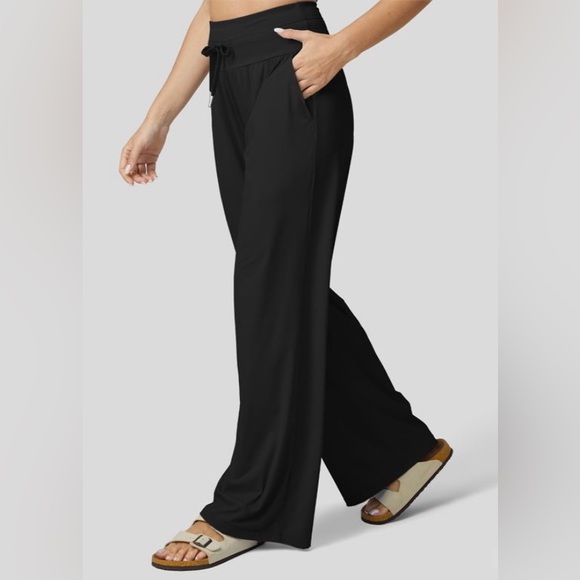 SOLD NWT HALARA High Waisted Drawstring Side Pocket Wide Leg Cool Touch Casual P - Picture 4 of 6